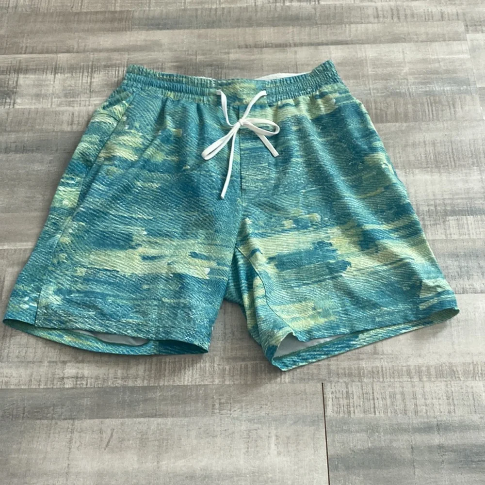 Lululemon men’s swimsuit tri color size S - Picture 2 of 7